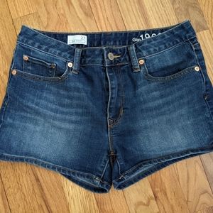 Gap Maddie medium blue slim short 27